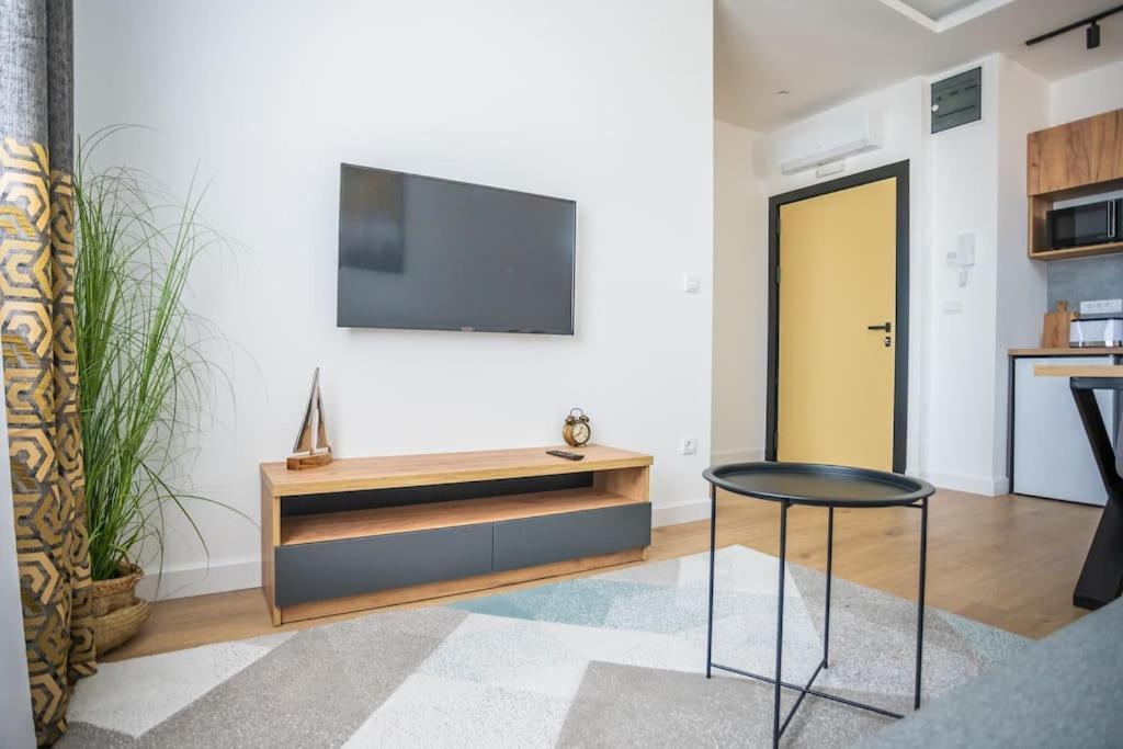 The Boy Next Door Apartment Belgrad Exteriör bild